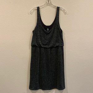 Bobeau Low Cut Sleeveless Metallic MIDI Dress SZ small